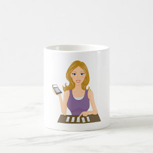 Budgetierende Frau mit Rechner Persönliche Finanze Kaffeetasse