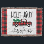 Buffalo Kariert Red Vintag Truck Christmas Throw B Decke<br><div class="desc">Buffalo Red Vintag Truck Weihnachtsbaum Blanket - Was für eine schöne Ergänzung zu Ihrer Weihnachtsdekoration! Auf unserer Wurfdecke befindet sich ein karierter, roter Büffel-Vintager LKW, der Weihnachtsbäume trägt. Der handgeschriebene Stiltext lautet "Holly Jolly Weihnachten und ist von Büffel kariert umgeben. So festlich und würde großartig über Ihren Lieblingsstuhl geworfen aussehen....</div>