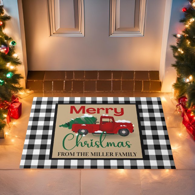Buffalo Kariert und Red Truck Custom Christmas Fußmatte (Buffalo Plaid and Red Truck Personalized Christmas Doormat)