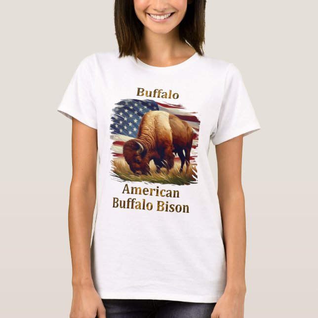 Buffalo Stehend vor amerikanischer Flagge T-Shirt (Vorderseite)