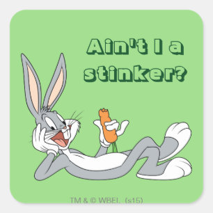 BUGS BUNNY™ liegt und isst Karotte Quadratischer Aufkleber
