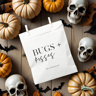Bugs + Kisses Halloween Geschenktütchen