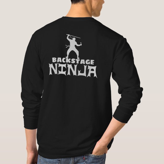 Bühne hinter dem Vorhang Ninja (weiß) an hinter T-Shirt (Rückseite)
