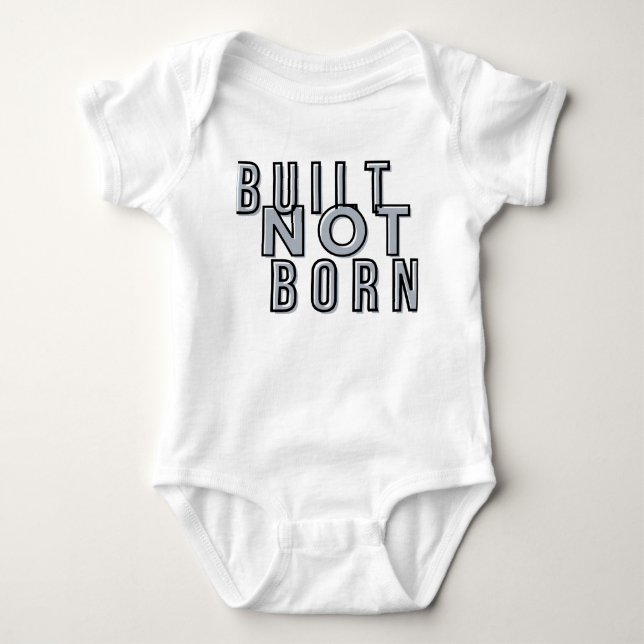 Built Not Born – Hustle & Discipline Text DT-Shirt Baby Strampler (Vorderseite)