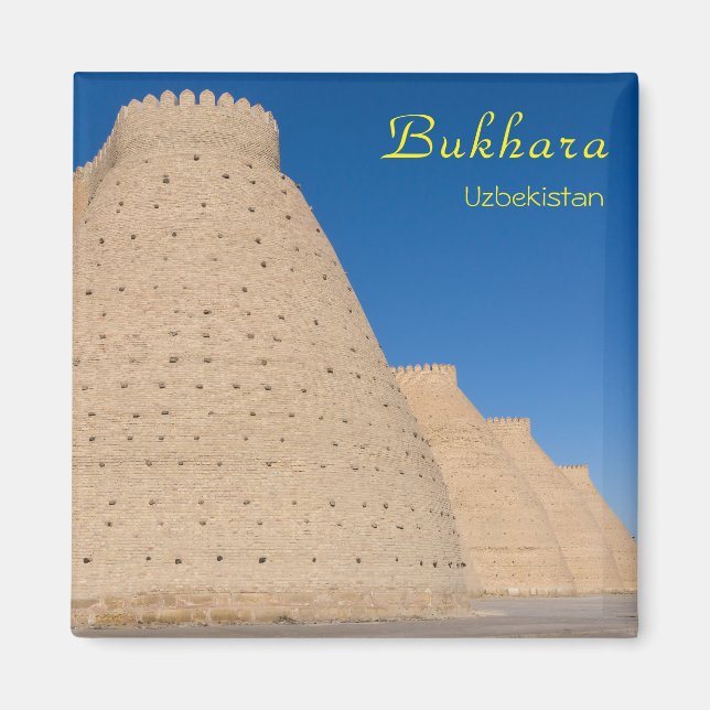 Bukhara, Usbekistan - Mauer der arktischen Festung Magnet (Vorne)