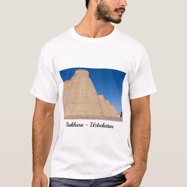 Bukhara, Usbekistan - Mauer der arktischen Festung T-Shirt (Vorderseite)