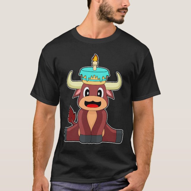 Bull Birthday Candle Cake T-Shirt (Vorderseite)