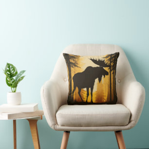 Bull Moose Silhouette Foggy Misty Forest Dawn Kissen