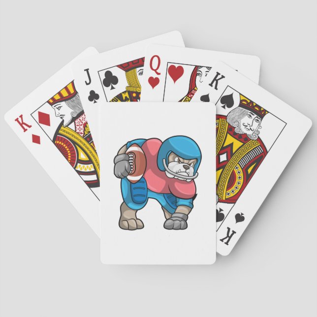 Bulldog beim Sport mit Fußball und Helm Spielkarten (Rückseite)