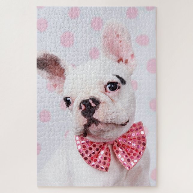 Bulldog mit Bow-Krawatte (Vertikal)