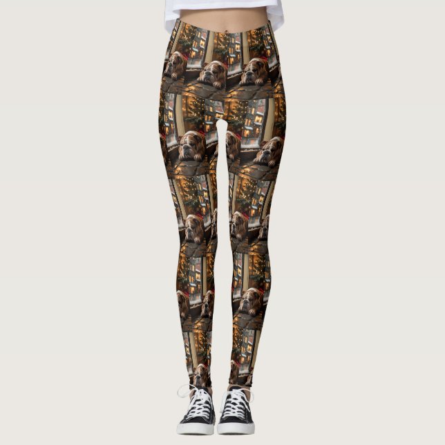Bulldog with Christmas Lights Holiday Leggings (Vorderseite)
