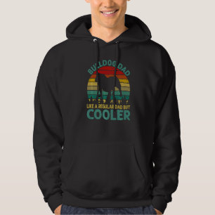Bulldoggen Vater wie ein regelmäßiger Vater, aber Hoodie