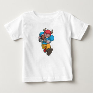Bulle beim Sport mit Fußball und Helm Baby T-shirt