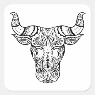 Bullenkopf mit boho-Dekoration Quadratischer Aufkleber