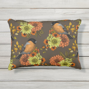 Bullfinch on autumn florals kissen für draußen