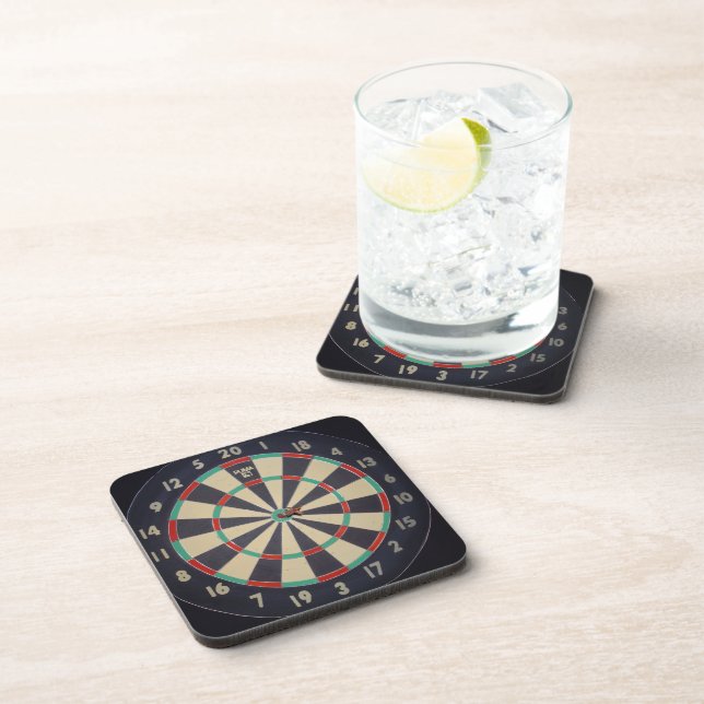 Bullseye auf der Tafel, Getränkeuntersetzer (Rechte Seite)