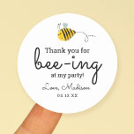 Bumble Bee Party Vielen Dank für Ihre Unterstützun Runder Aufkleber<br><div class="desc">Hummelprägemarken,  Bienengeschenketiketten,  Geburtstagsticker für Bienen,  Geburtstagsaufkleber für Hummeln,  Honigbienen-Lieblingstitel</div>