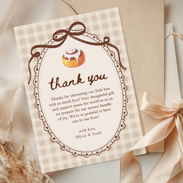 Bun in the Oven Gingham Bakery Baby Shower  Dankeskarte (Von Creator hochgeladen)