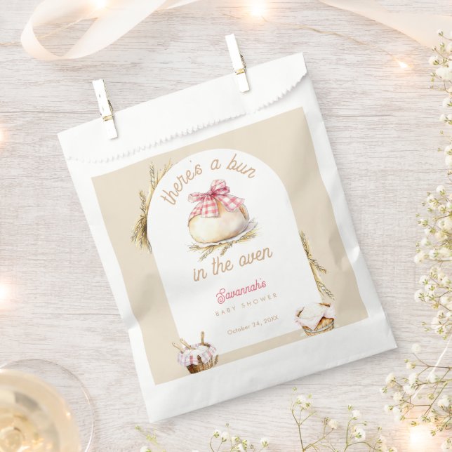 Bun In The Oven Pink Gingham Bow Baby Shower Geschenktütchen (Ausgeschnitten)