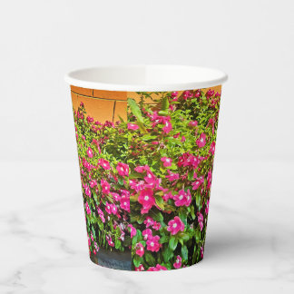 Bunchen aus rosa Blume Papiertasse Pappbecher