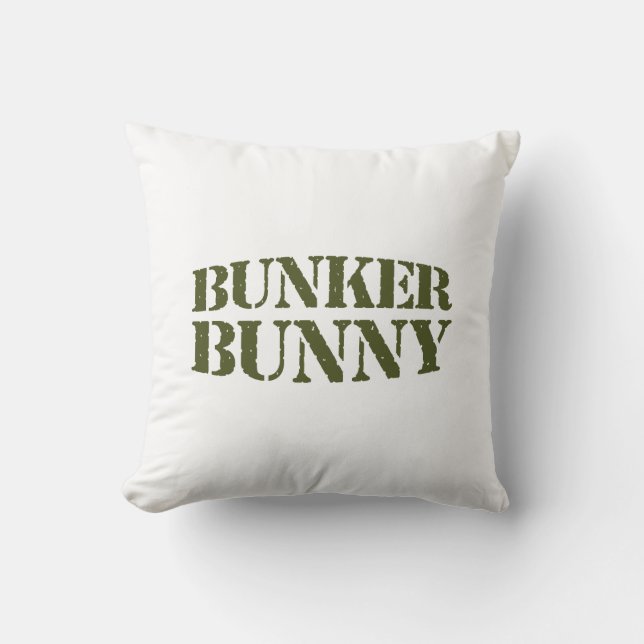 BUNKER BUNNY KISSEN (Vorderseite)