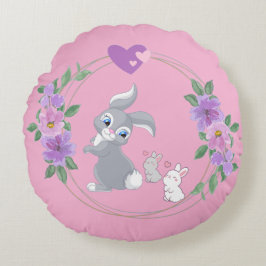 Bunnies with their Mama Rundes Kissen