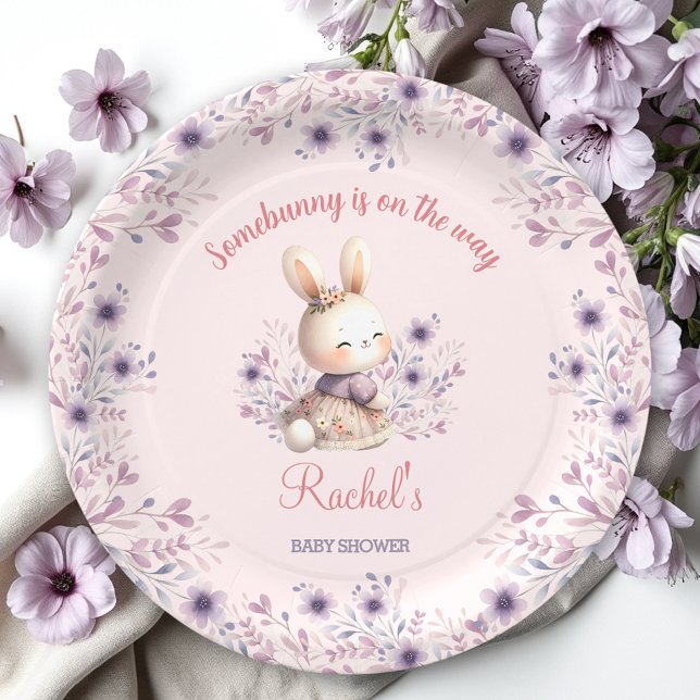 Bunny Pink Lila Spring Floral Girl Babydusche Pappteller (Bunny Pink Purple Spring Floral Girl Baby Shower Paper Plates)