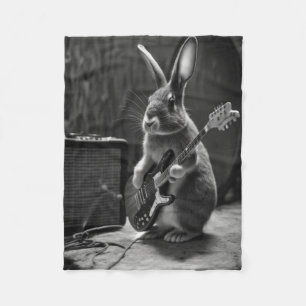 Bunny Playing a Gitarre Fleecedecke