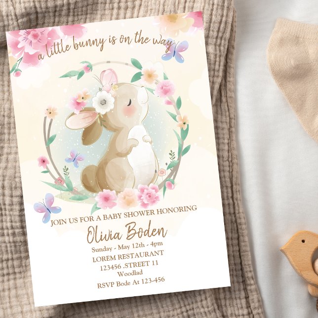 Bunny Rabbit rose fille Baby shower Invitation (Créateur téléchargé)