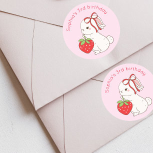 Bunny Strawberry Pink Geburtstag Runder Aufkleber