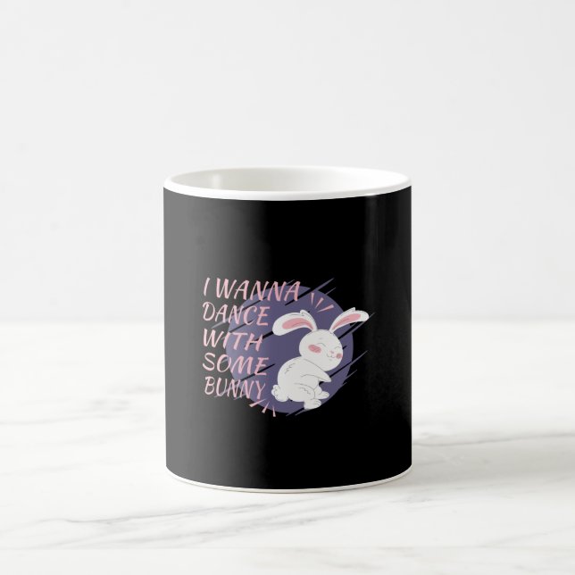 Bunny Will mit Tanzpartner zu tanzen Kaffeetasse (Mittel)
