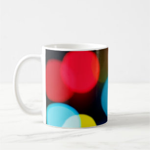 bunt (roter Himmel arktisch und gelb) verschwommen Kaffeetasse