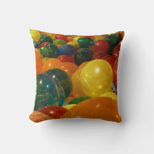 Bunte Ballons Party Design Kissen