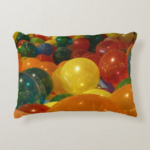 Bunte Ballons Party Design Zierkissen