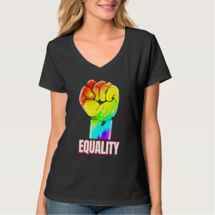 Bunte erhobene Faust für Gleichheit Lgbtq T-Shirt