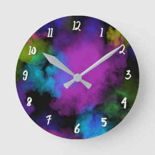 Bunte Farbwolken-Make-up-Schönheitsmädchen Mädchen Runde Wanduhr
