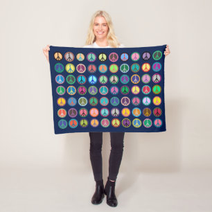 Bunte Friedenssymbole Fleecedecke