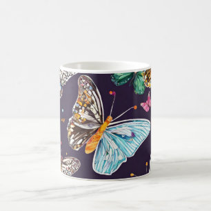 Bunte Schmetterlingskunst mit lebendigen Flügeln i Kaffeetasse