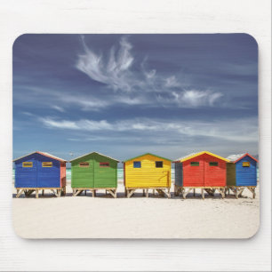 Bunte Strand-Häuser   Muizenberg, Südafrika Mousepad