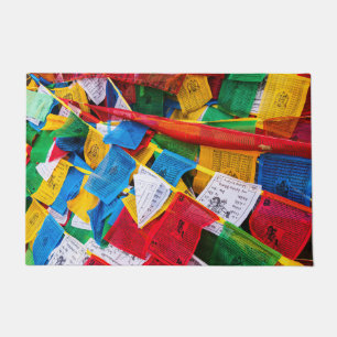 Bunte tibetische Gebetsflaggen - Tibet Fußmatte