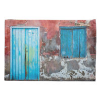 Bunte Wand, Tür und Fensterläden