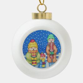 bunter Cartoon lustige Carolsänger im Schnee Keramik Kugel-Ornament