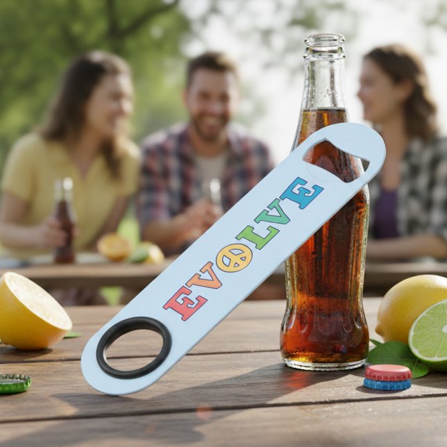 Bunter Flaschenöffner mit Friedenszeichen und dem  (Evolve peace sign bottle opener.)