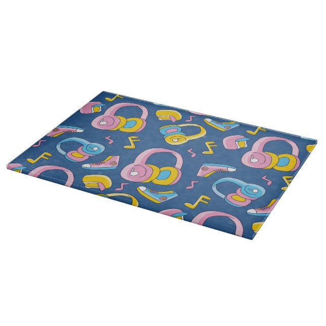 Bunter Musikmix in rosa, blau, gelb Schneidebrett (Ecke)