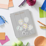 buntes Ballon Party niedlich Monogramm iPad Hülle<br><div class="desc">farbenfrohe Party-Ballons mit pastellfarbenem Hintergrund in verschiedenen Farbtönen,  aus denen Sie auswählen können,  und Ihre eigene Monografie.</div>