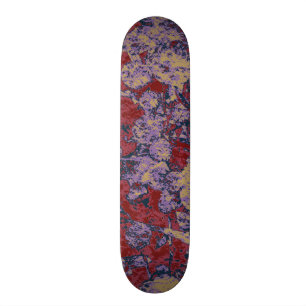 Buntes Blatt- und Blumentarnungsmuster Skateboard