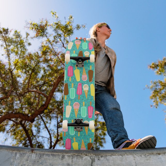 Buntes Eiscrememuster Sommer Skateboard (Außen 1)