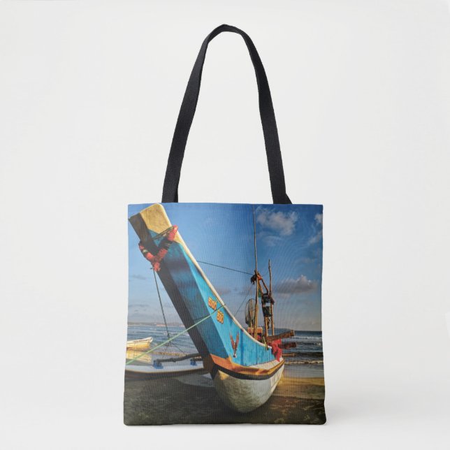 Buntes Fischerboot durch den Ozean Tasche (Vorderseite)