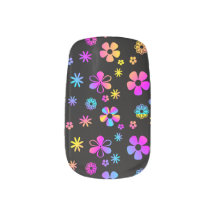 Buntes Gänseblümchen: Retro Minx-Nägel