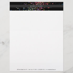 Buntes Konfetti-Bokeh auf schwarzem modernen Hinte Briefbogen